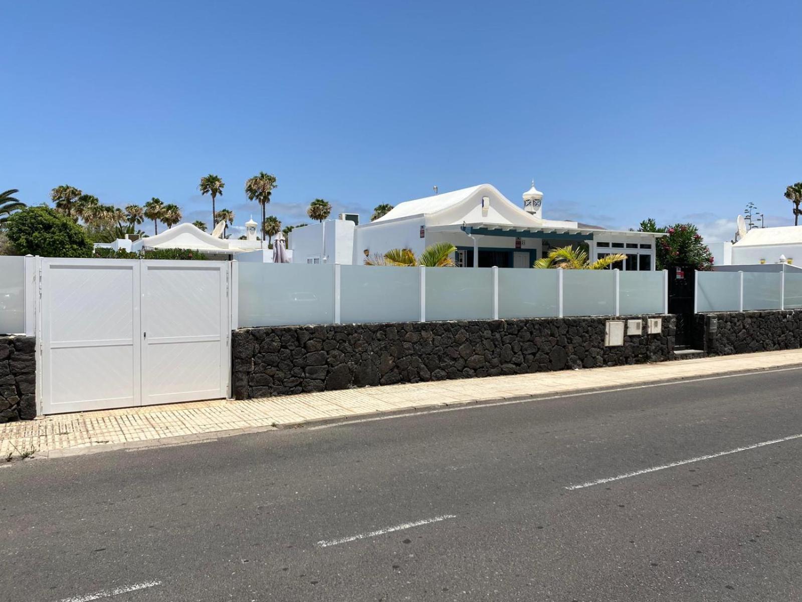 Villa Amina Puerto del Carmen  Exteriör bild